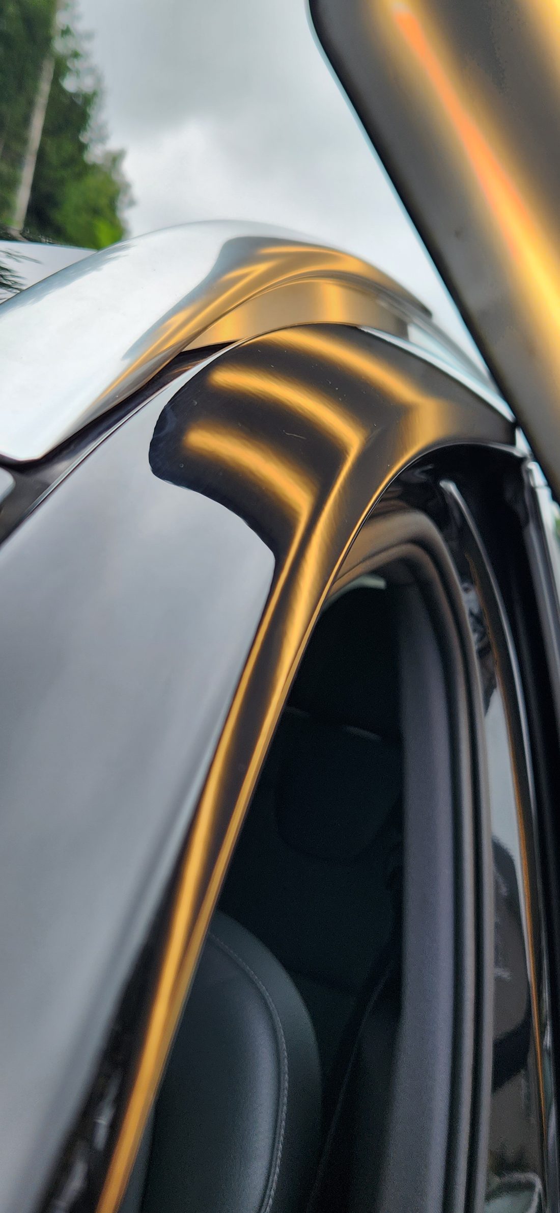 Same panel after paintless dent repair - Flawless Dents (example 6)